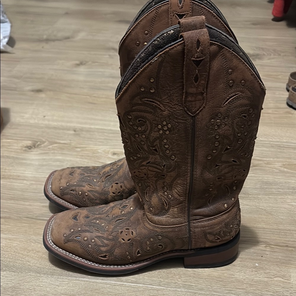 Brown Embroidered Cowboy Boots